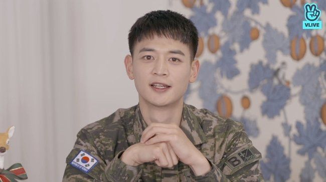 Curhatan Minho SHINee Selama Wajib Militer, Dengerin Lagu TWICE Sampai Bantu Korban Topan