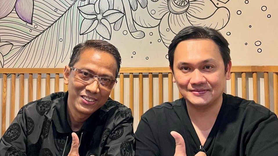 Terlalu Bucin, Farhat Abbas Bakal Laporkan Fuji dan Thariq Halilintar ke Polisi Singapura: Merusak Mental Gala Sky