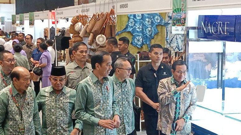 Kabar Demokrat Masuk Kabinet, Jokowi: Rahasia