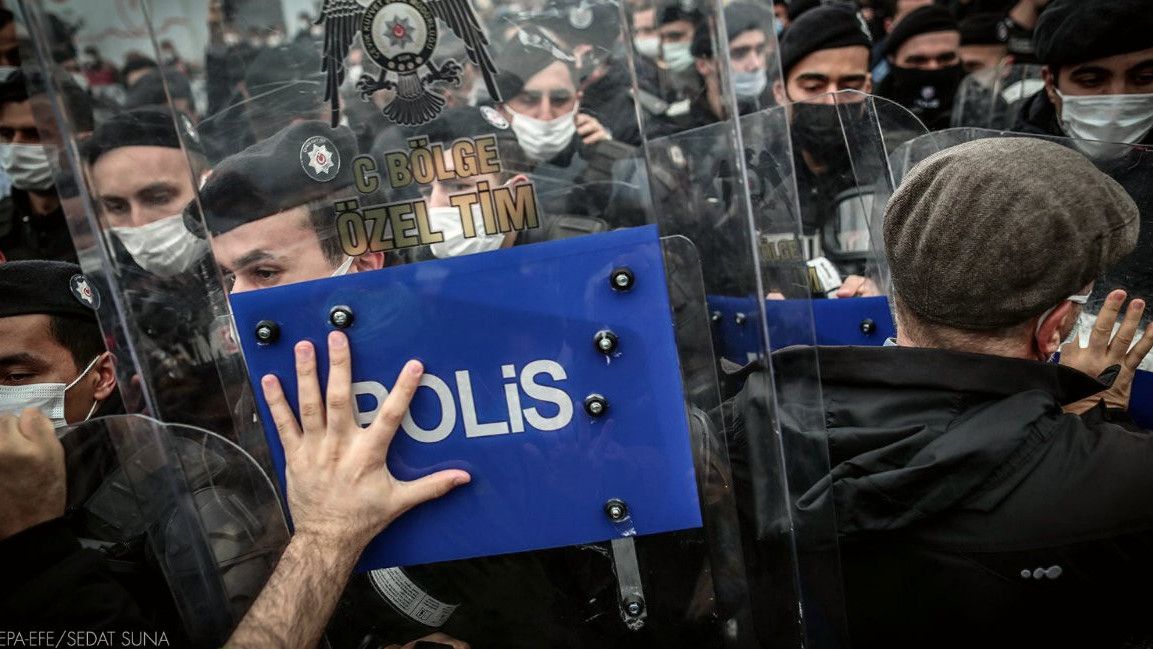 Demo Tolak Rektor di Turki, Erdogan Anggap Mahasiswa 'Teroris'