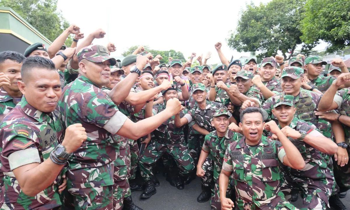 Draf Revisi UU TNI: Batas Usia Pensiun Prajurit TNI Diperpanjang Jadi 60-65 Tahun