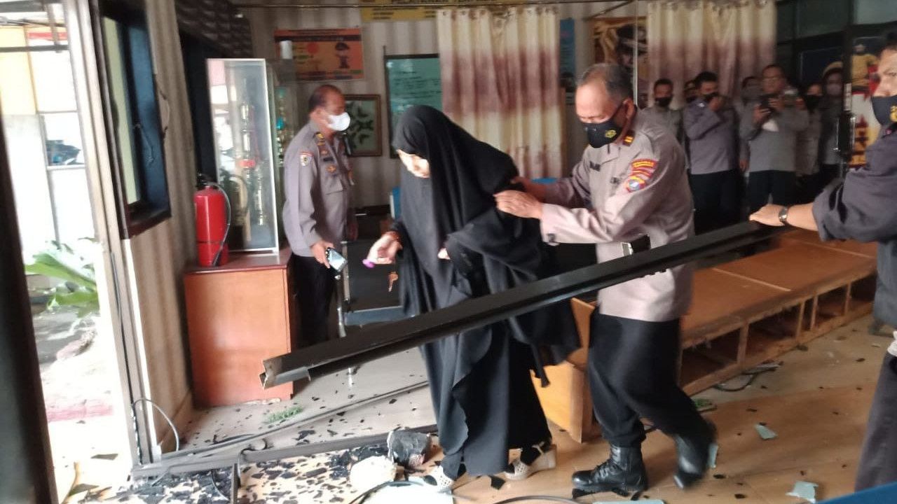 Viral Wanita Bermotor Terobos Polres Pematangsiantar dan Tabrak Ruang SPKT, Polisi: Pelaku Bukan Teroris