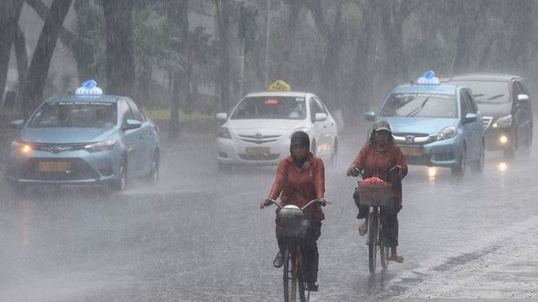 BMKG: Hujan Disertai Petir di Wilayah Jakarta Timur dan Jakarta Selatan