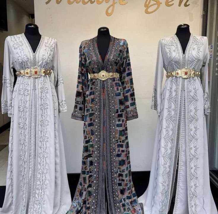 Takchita (sumber: Pinterest/Amina Errahali)