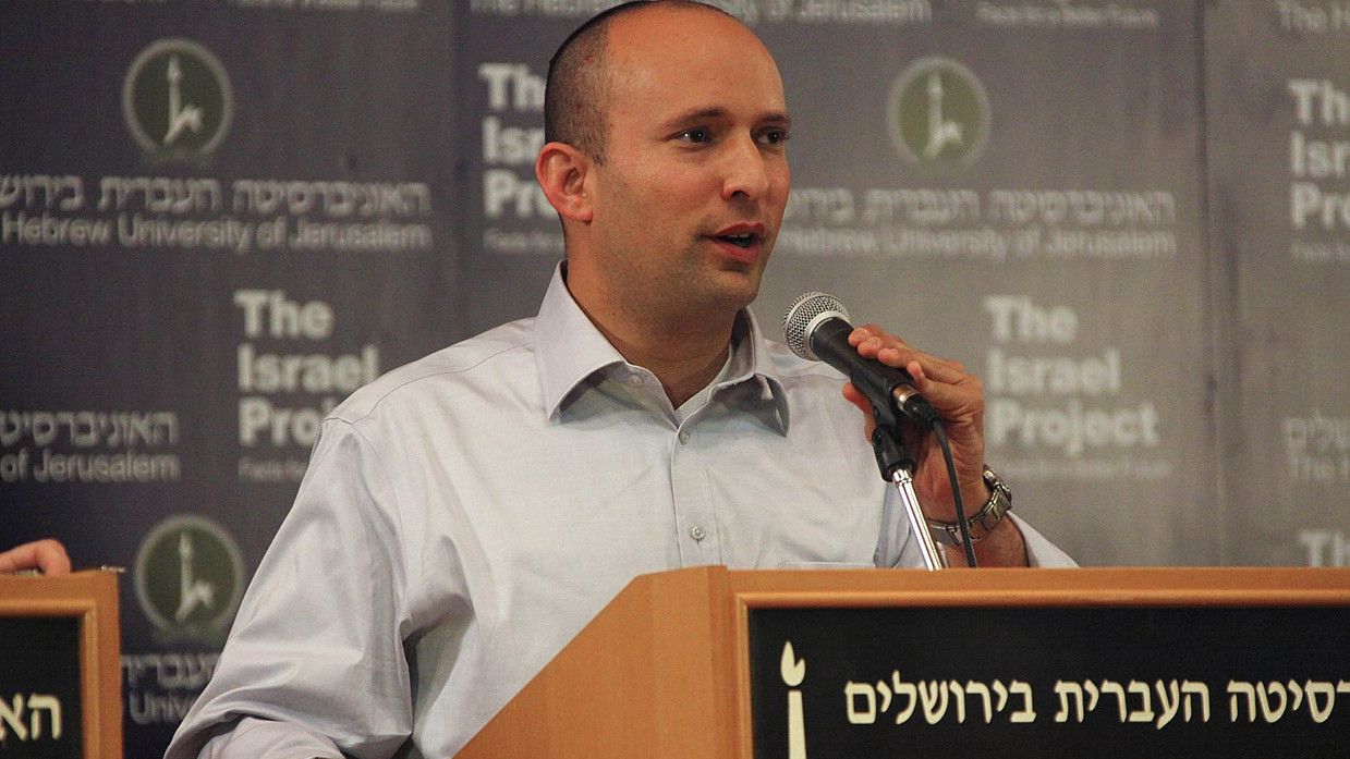Baru Sah Jadi PM Israel, Naftali Bennett Langsung Peringatkan Hamas