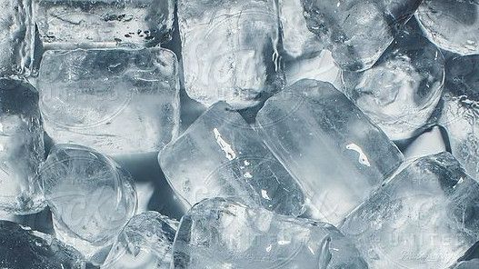 Tahu Cara Membedakan Es Batu dari Air Mentah dan Air Matang?
