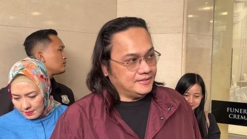 Sebut Denny Sumargo Dalang Kematian Alvin Lim, Farhat Abbas: Siapa yang Terlibat Tanggung Jawab!