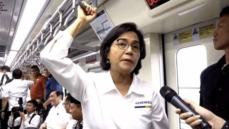 Atasi Polusi Udara di Jakarta, Menkeu Sri Mulyani Minta Masyarakat Gunakan LRT Jabodebek