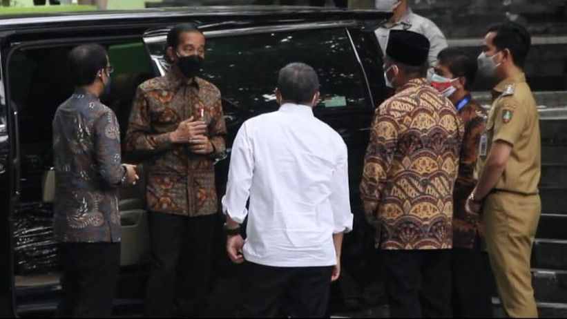 FX Rudy Minta Gibran Ngadu ke Sang Ayah Presiden Jokowi Soal Sengketa Sriwedari, Gibran Malah Bilang Begini..