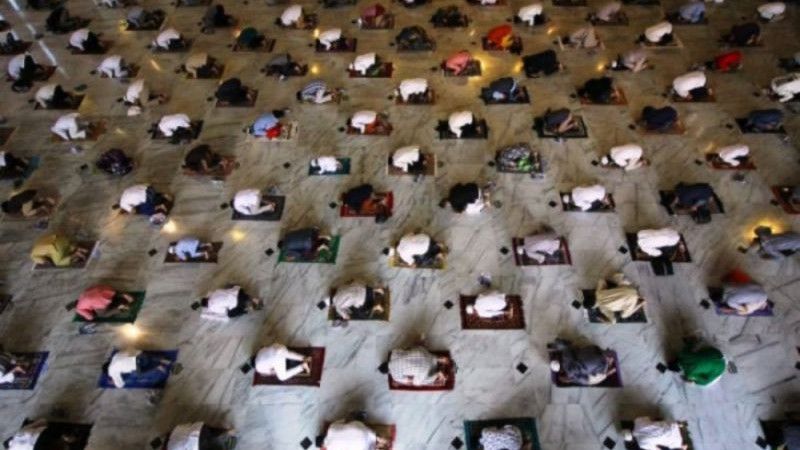 Viral Jemaah Masjid Nyanyi Lagu 'Indonesia Raya' sebelum Salat, MUI Sulsel: Pelecehan Agama