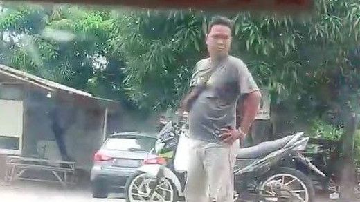 Viral Pria Ngamuk 'Malak' Oli Motor, Ancam Bakar Bengkel di Tangsel