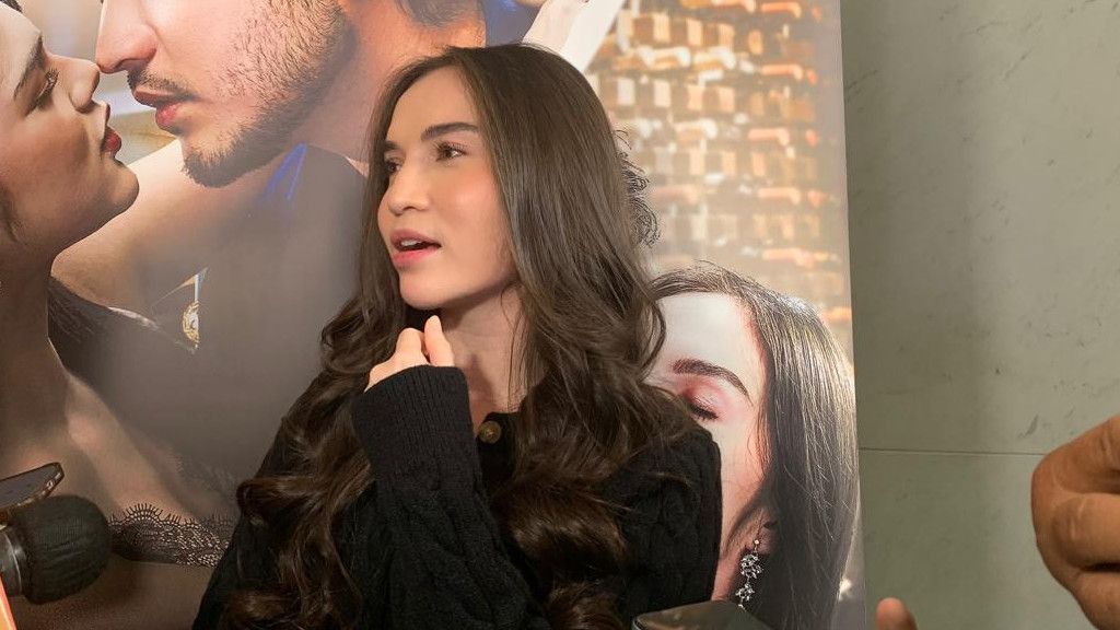 Tampil Vulgar dan Berani, Elina Joerg Akui Sempat Takut dan Dihujat