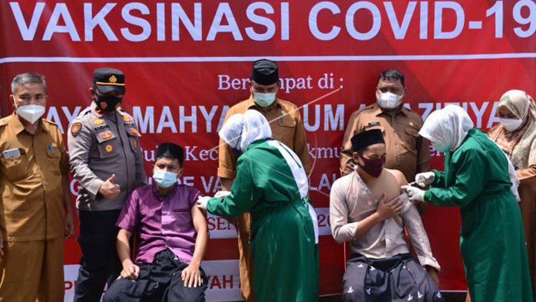 IDI Aceh Sebut Air Kelapa Muda Tak Pengaruhi Efek Vaksin Covid-19, Ini Penjelasannya