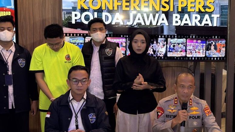 Tertunduk Lemas, Resbob Resmi Jadi Tersangka Ujaran Kebencian ke Masyarakat Sunda