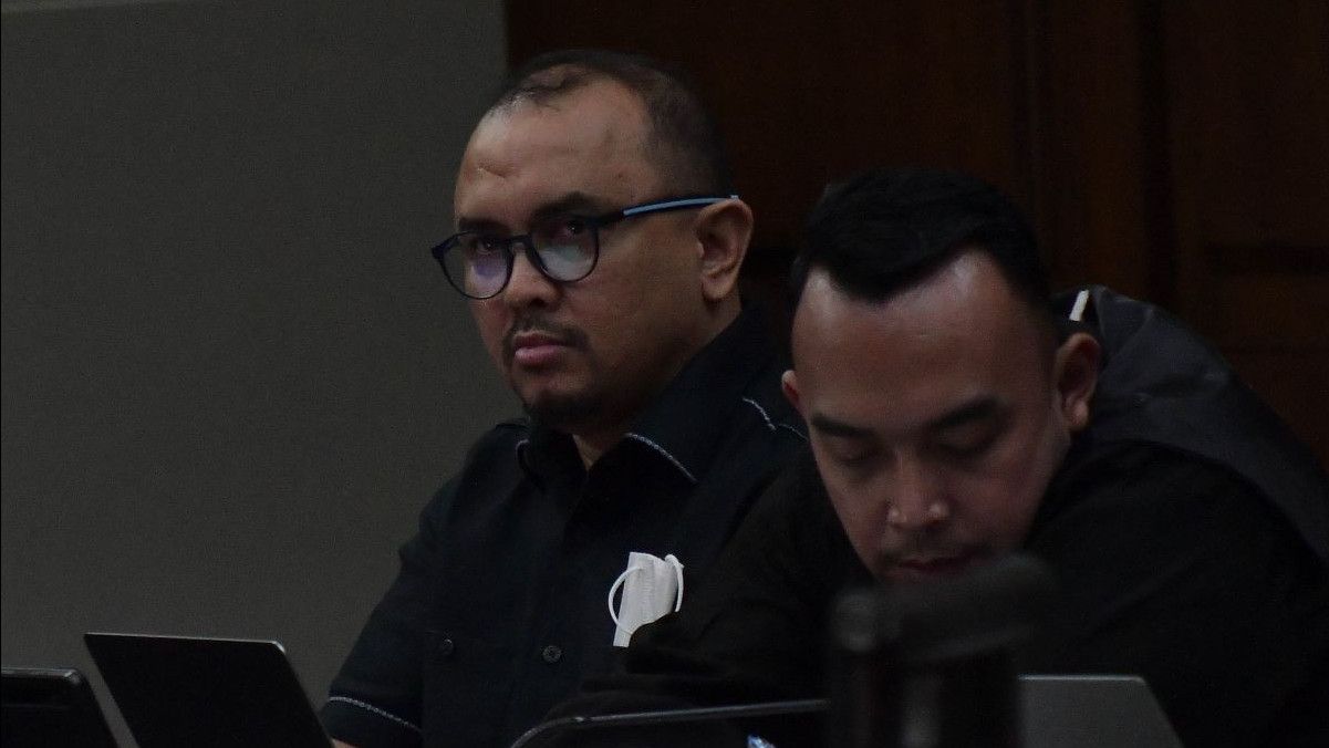 Eks Dirut BAKTI Kominfo Anang Latif Divonis 18 Tahun Penjara