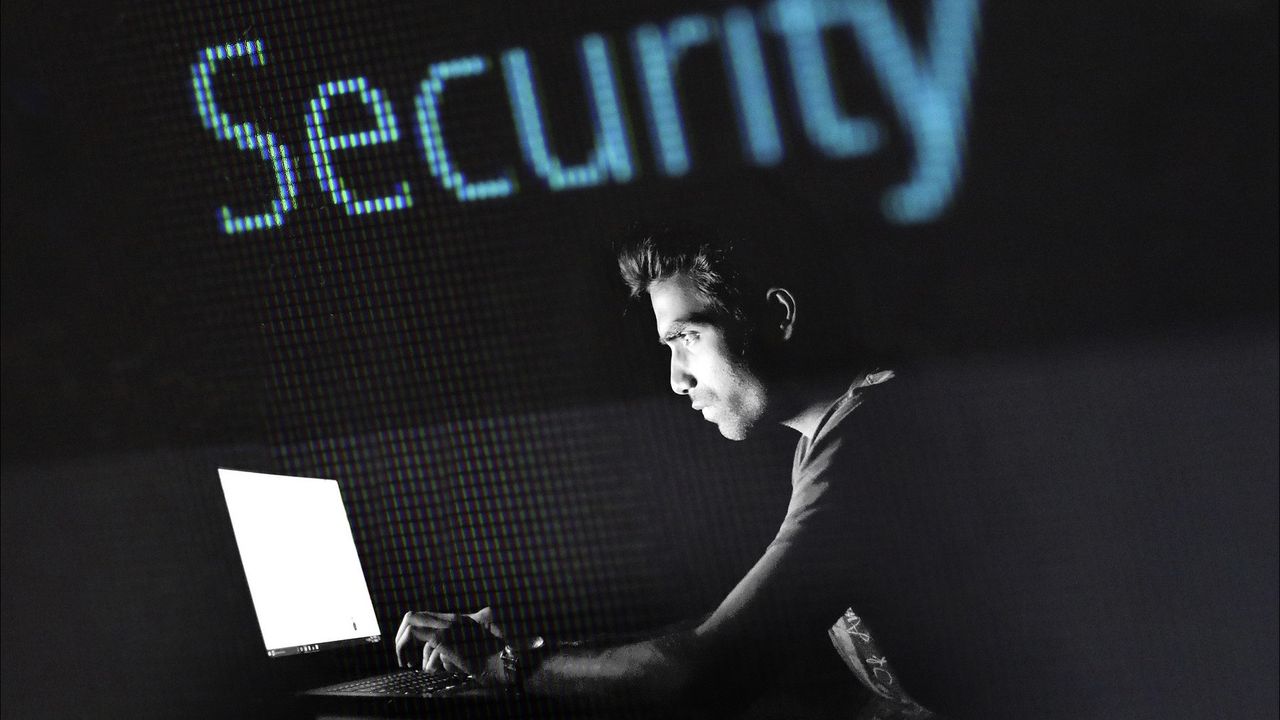 Cegah Kejahatan Siber, BIN Bakal Rekrut Anak Muda Spek Hacker