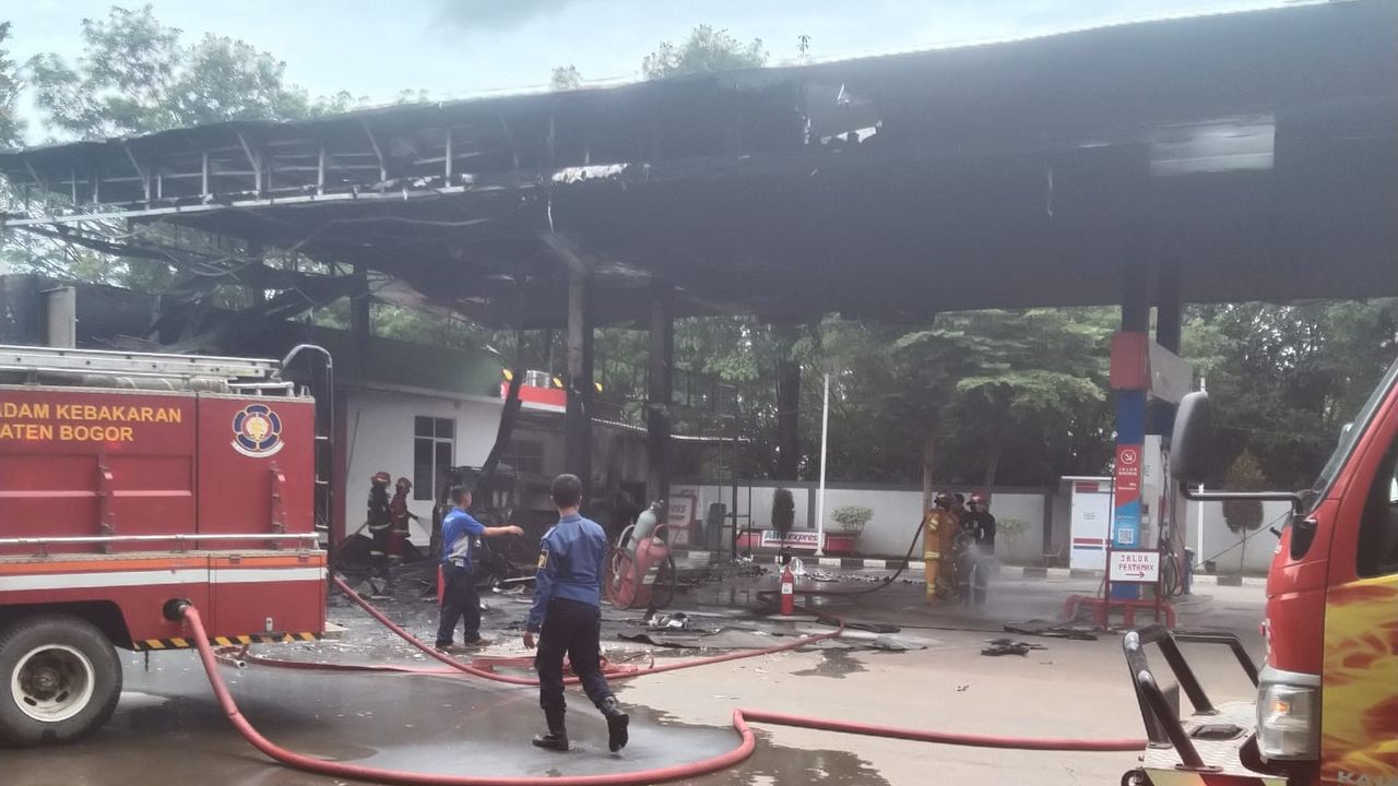 Pom Bensin di Tenjo Bogor Terbakar, Dua Kendaraan Ludes Dilahap Api