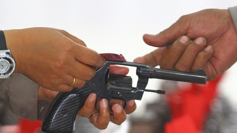 Aksi Pria Ngaku Kombespol di Jaksel Ingin Tipu Polisi Pakai Pistol Mainan, Miris