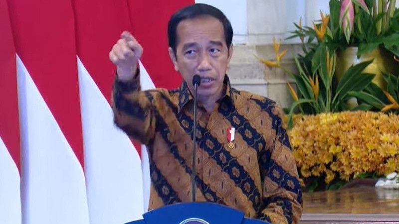 5 Tahun Berlalu, Jokowi Masih Kesel Kalo Bahas Soal Pembelian Pipa oleh BUMN: Pintar-Pintar, Tapi Bodoh..