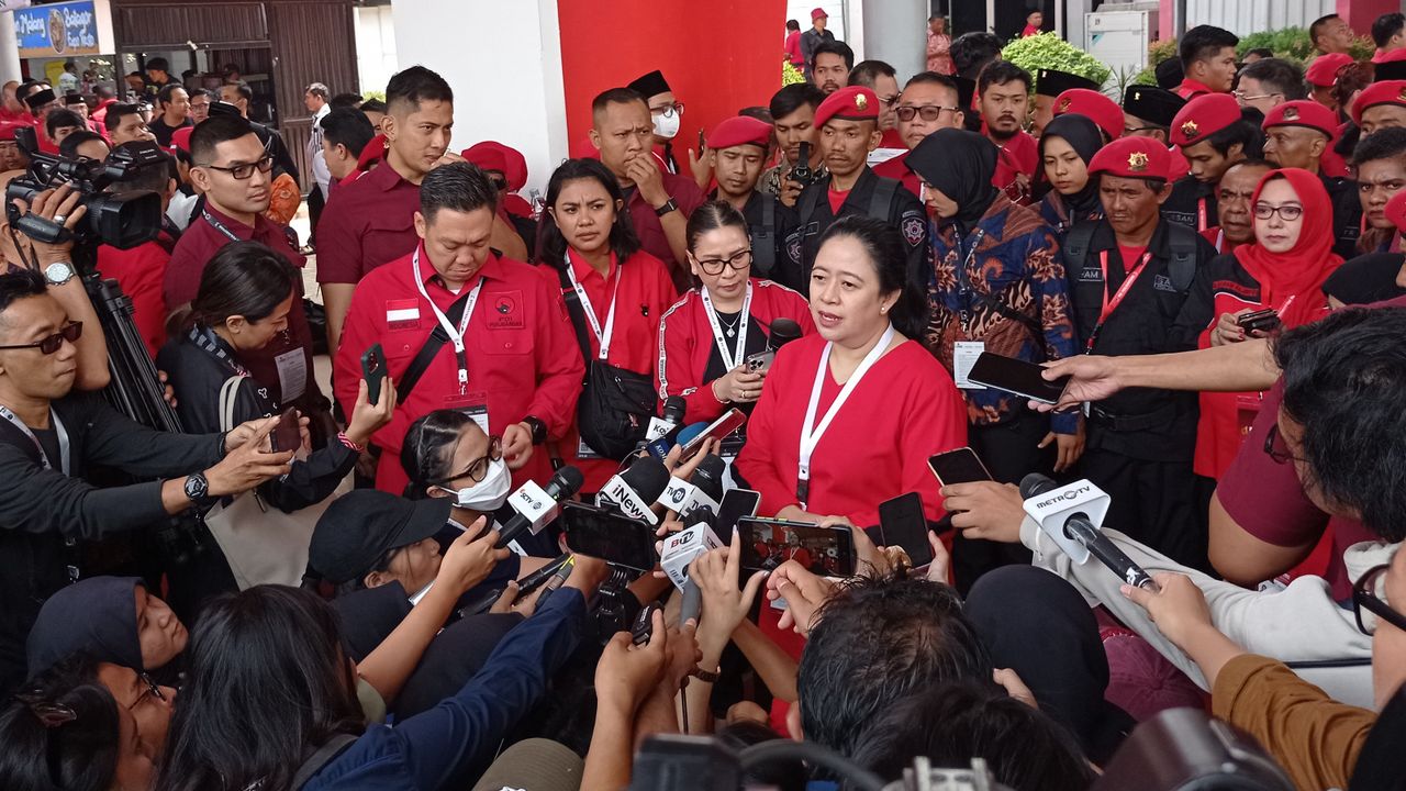 PDIP Masih Dukung Pemerintahan Jokowi yang Sudah Dikritik Ganjar dengan Keras