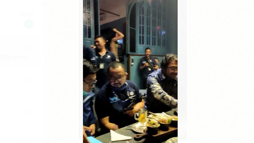 Beredar Video Diduga Direksi Transjakarta Ngobrol di Kafe Sambil Nonton 'Tari Perut', DPRD DKI: Rusak Akhlak Bapak-bapak