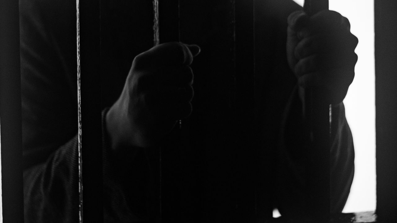 Pedagang Nanas di Bekasi Dipalak, Jualannya Diminta Gratis sama Ormas