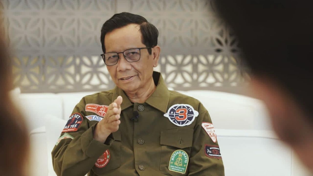 Sudah Pamitan, Mahfud Resmi Lepaskan Status Menkopolhukam Terlama di Kabinet Jokowi