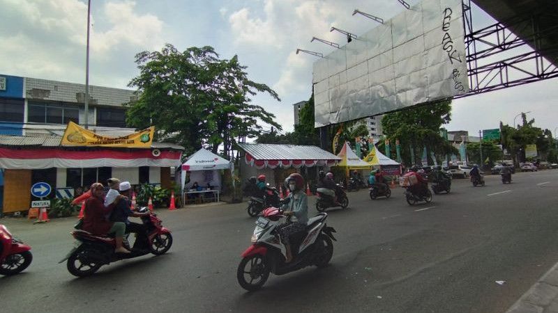 Suasana Terkini di Jalan Kalimalang: Masih Sepi Pemudik, Diperkirakan Ramai H-3 Lebaran