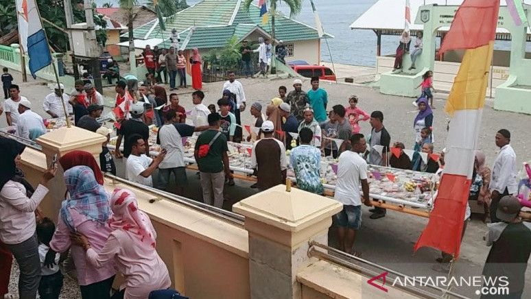 Tradisi Tapur di Desa Ambon, Rayakan Idulfitri di Kala Pandemi