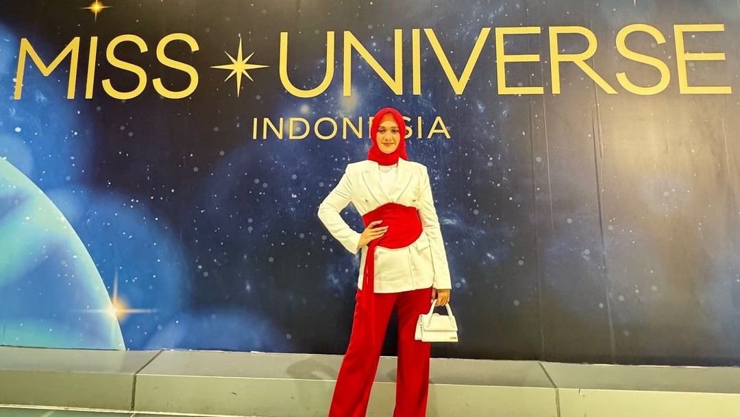 Ravena Wulandari, Finalis Berhijab Top 16 Miss Universe Indonesia yang Mencuri Perhatian