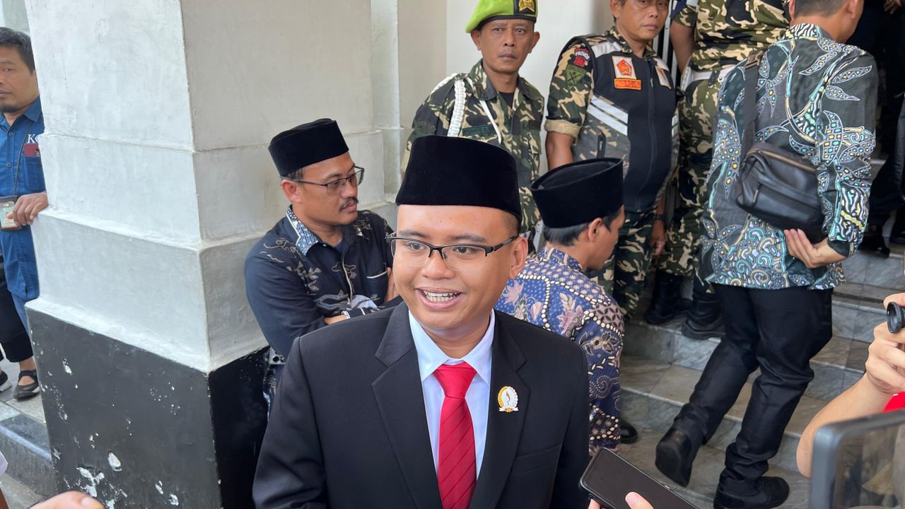 Anak dari Dedi Mulyadi Dilantik Jadi Legislator DPRD Jabar