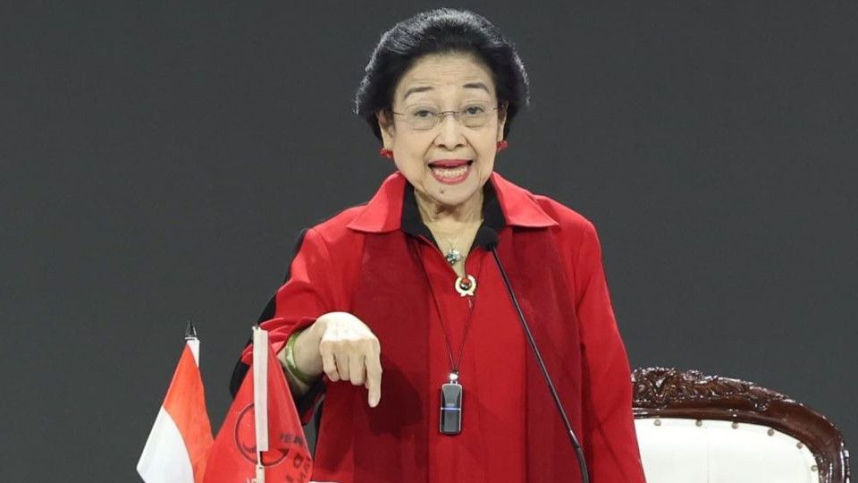 Megawati Tak Hadir Upacara di Istana, Luhut Singgung Kekompakan Presiden