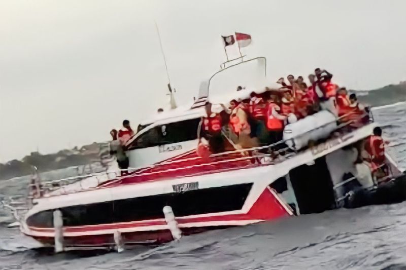 Fastboat Nusa Peninda Telenggelam karena Kebocoran, Polda Bali: Tidak Ada Korban Jiwa