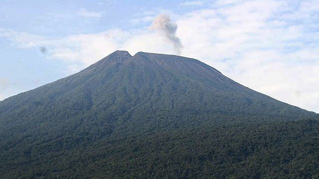 Momen Naomi Pendaki Remaja Kembali ke Pelukan Ibunya, Sempat Hilang di Gunung Slamet