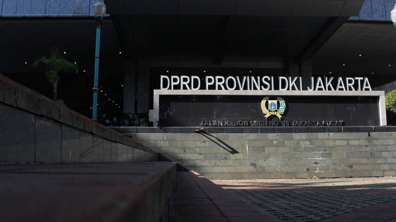 Seorang Anggota dan PNS DPRD DKI Jakarta Positif COVID-19
