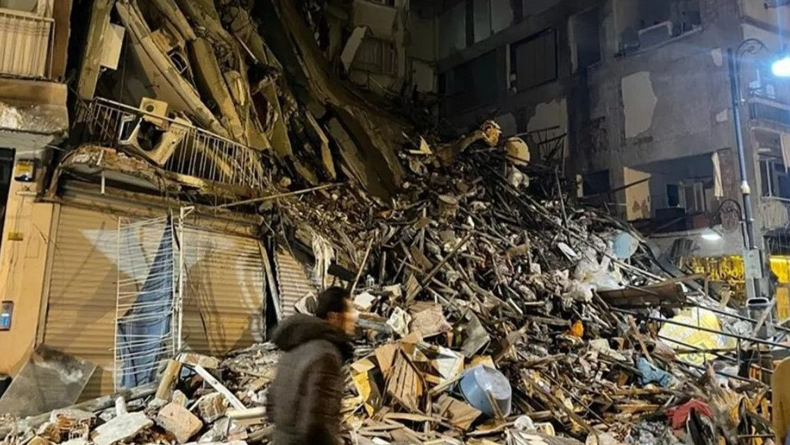 Innalilahi, 2.379 Orang Tewas dan 14.482 Terluka Akibat Gempa di Turki