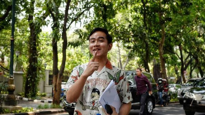 Gibran Sebut Prabowo Minta Masukan Jokowi untuk Pilih Menteri di Kabinetnya