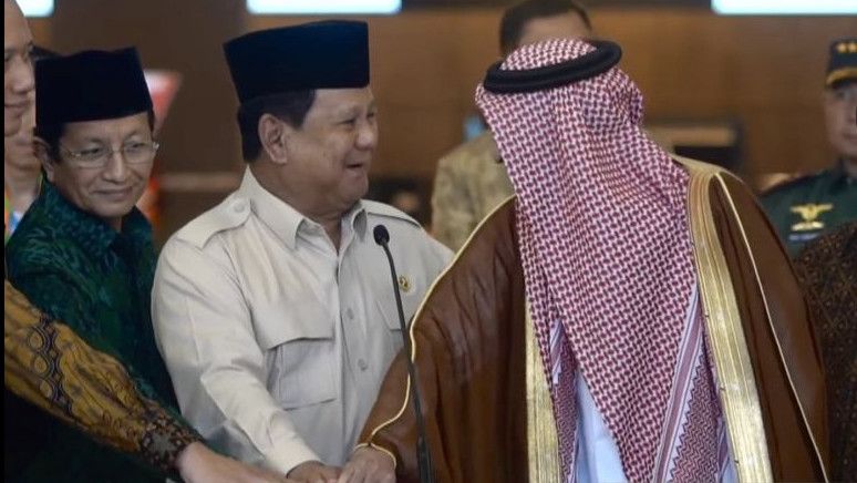 Presiden Prabowo Resmikan Terminal Khusus Haji dan Umrah di Terminal 2F Bandara Soetta