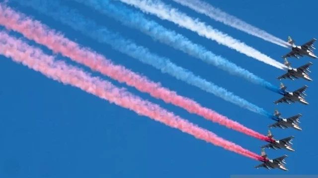 Heboh Video Penampakan Chemtrail Usai Pesawat Semprotkan Zat Kimia Berbahaya di Udara, Benarkah?