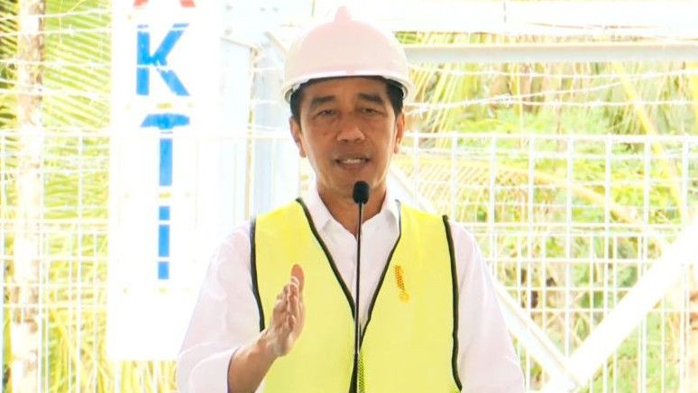 Kapolri dan Panglima Diminta Kawal Proyek Pembangunan BTS 4G di Papua, Jokowi: Agar Bisa Kita Selesaikan dengan baik