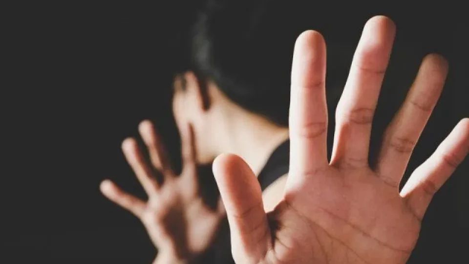 Gara-Gara Utang Rp80 Ribu, Ibu-Anak-Mantu Keroyok Remaja 15 Tahun di Jaktim