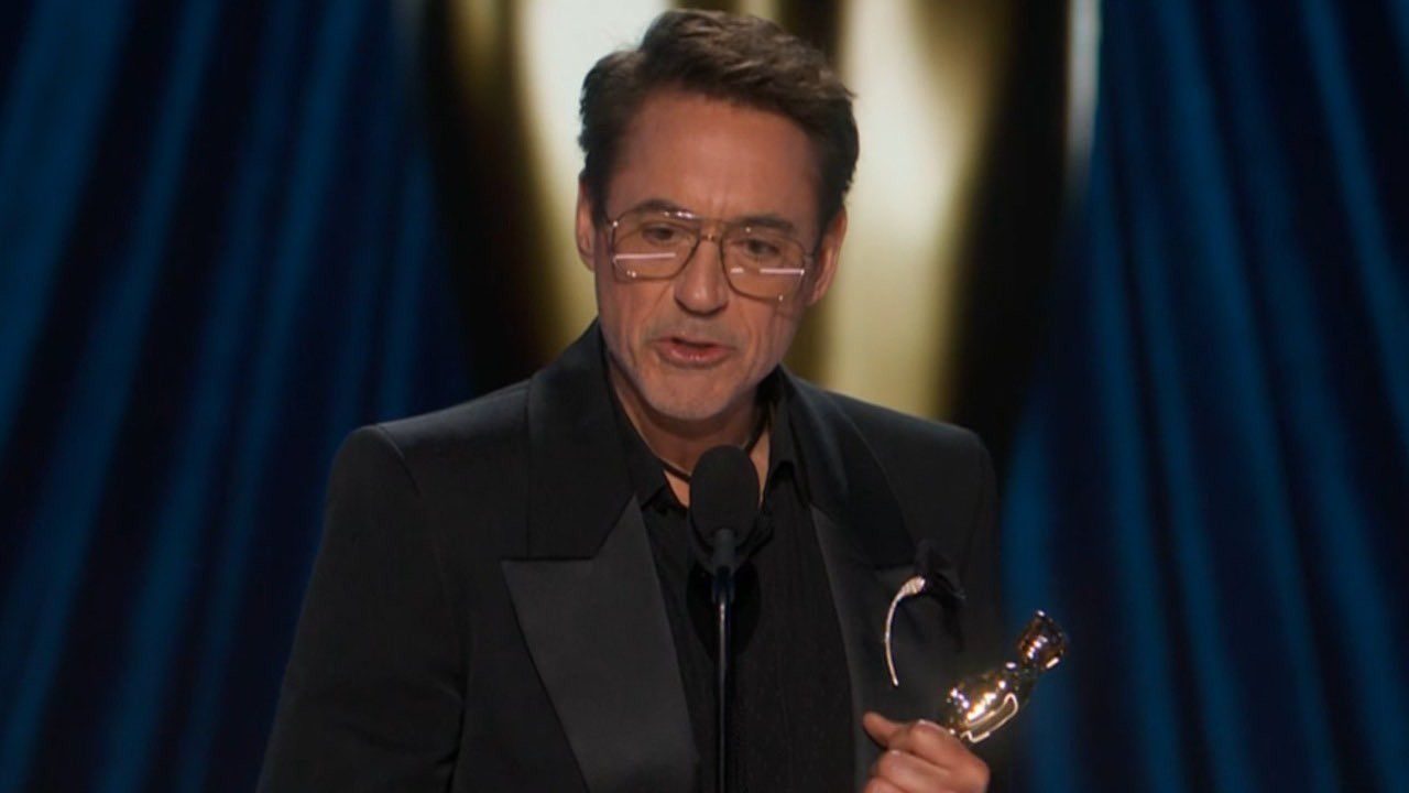 Menang Oscar Pertama Kali Berkat Oppenheimer, Robert Downey Jr: Terima Kasih Masa Kecil Saya yang Buruk