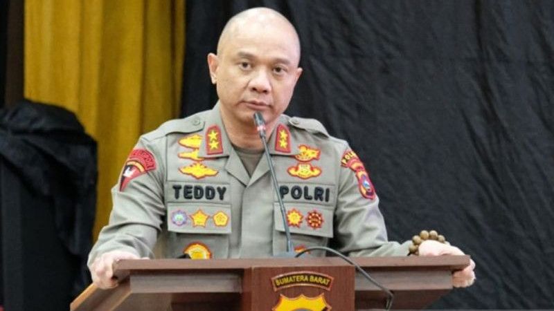 Ungkap Hasil Tes Urine Kapolda Jatim Teddy Minahasa, Kapolri: Ditemukan Kandungan Obat Tertentu, Tapi Bukan Narkoba