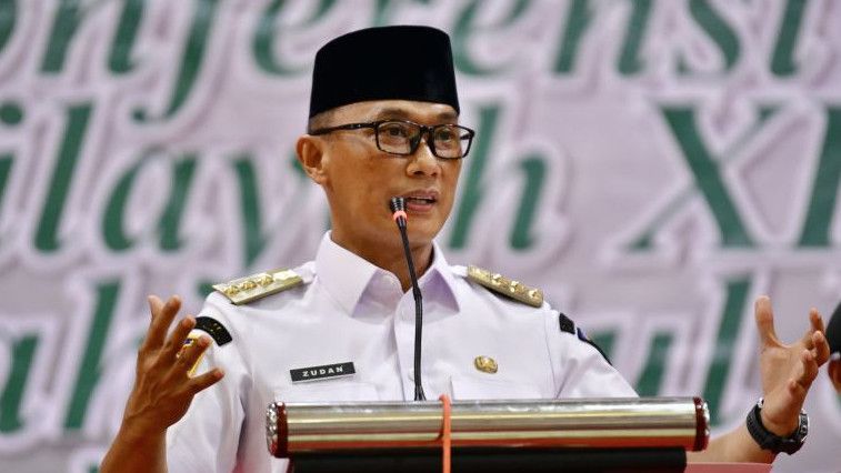 Depan UAS, Pj Gubernur Zudan: Pemprov Sulsel Tak Terbitkan Izin Diskotek Dekat Masjid 99 Kubah