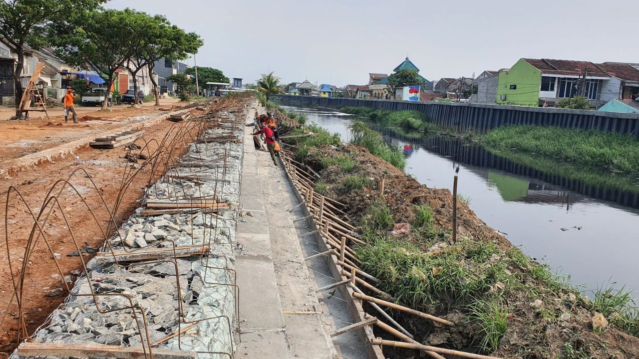 Musim Hujan Tiba, Proyek Penanganan Banjir Kota Tangerang Dikebut