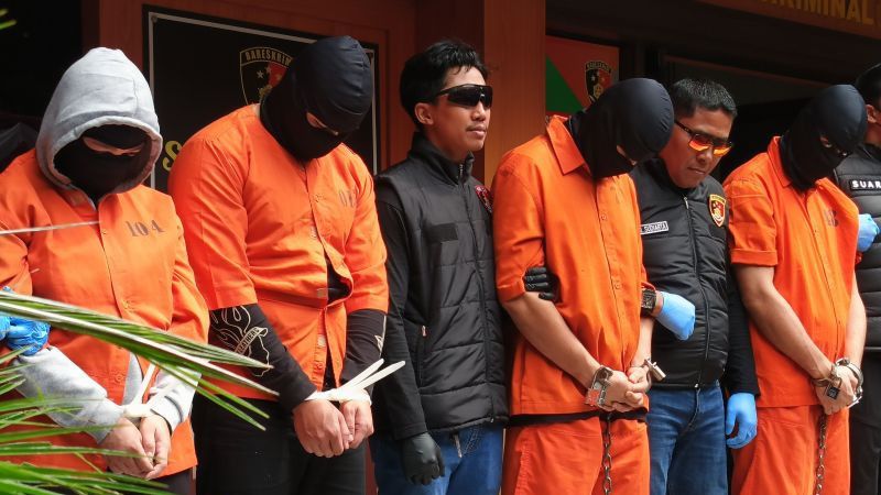 Jadi Tangan Kanan WNA Rusia, Dua Pegawai Imigrasi Terlibat Pemerasan dan Pengancaman Turis di Bali