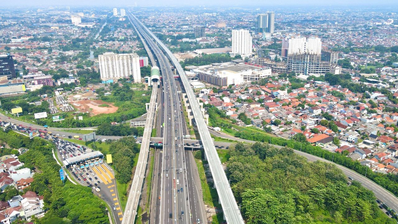 Kereta Api Cepat Jakarta-Bandung Gunakan Tenaga Listrik