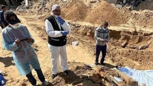 Bongkar Kuburan Massal di Khan Younis, Tim Penyelamat Palestina Duga Ada Pencurian Organ, Kenapa?