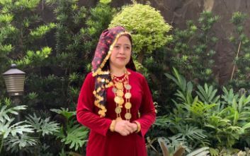 Anggun dan Berani, Pesona Puan Maharani dalam Balutan Busana Adat Jambi di HUT RI ke-75