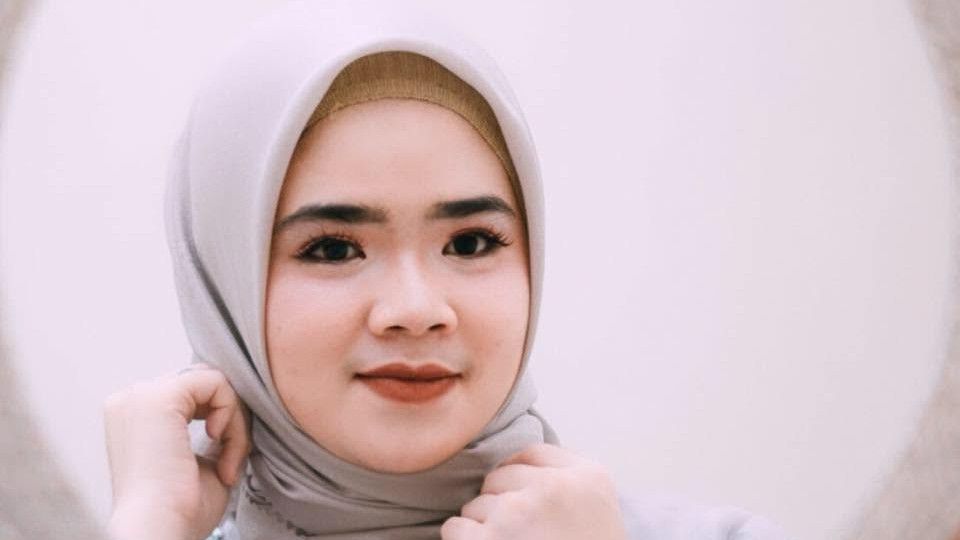 Bantah Lempar Kue ke Wajah Staf, Ketua DPRD Bone: Korban Ngarang